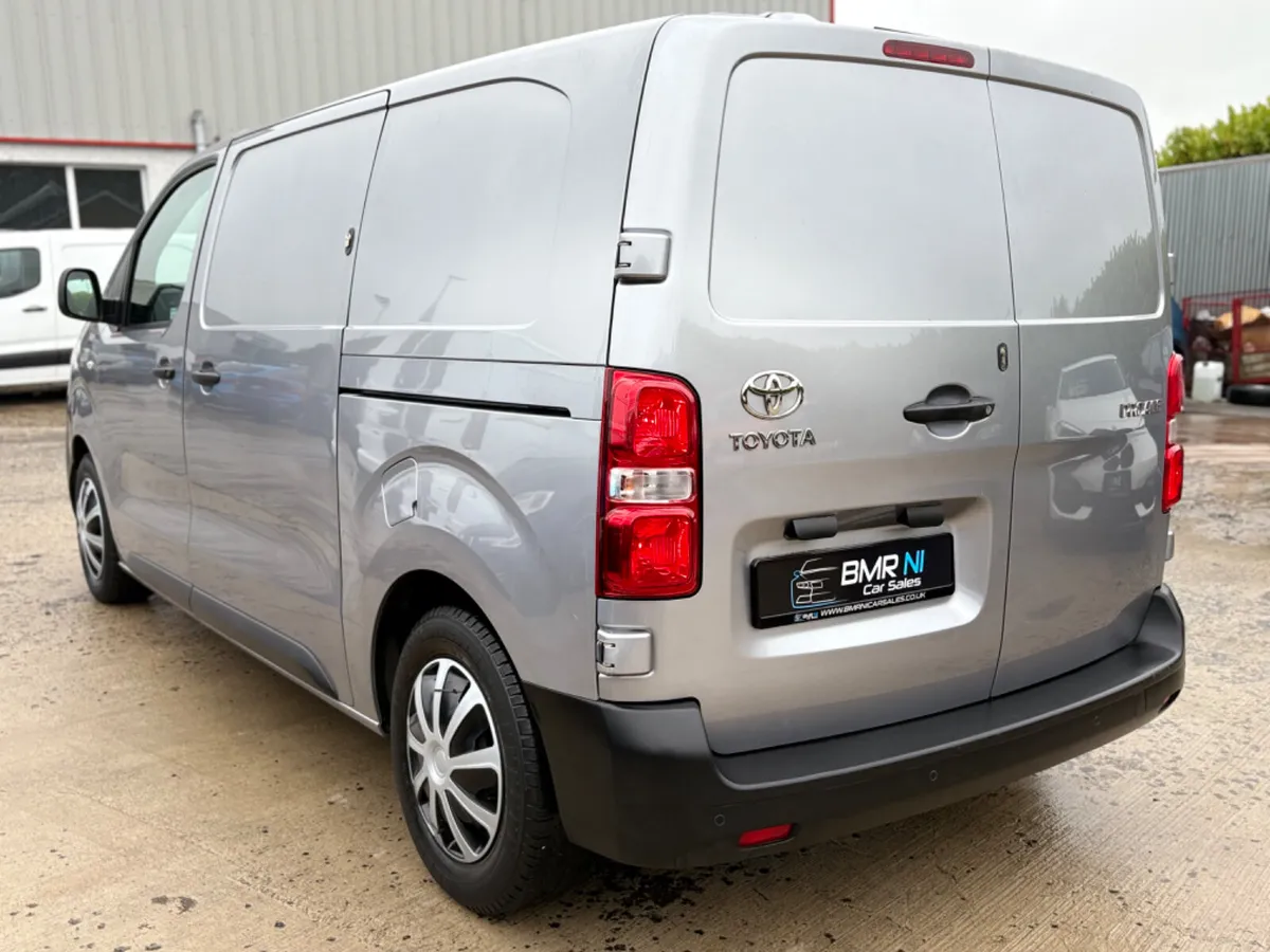 TOYOTA PROACE NEW MODEL 2021 - Image 4