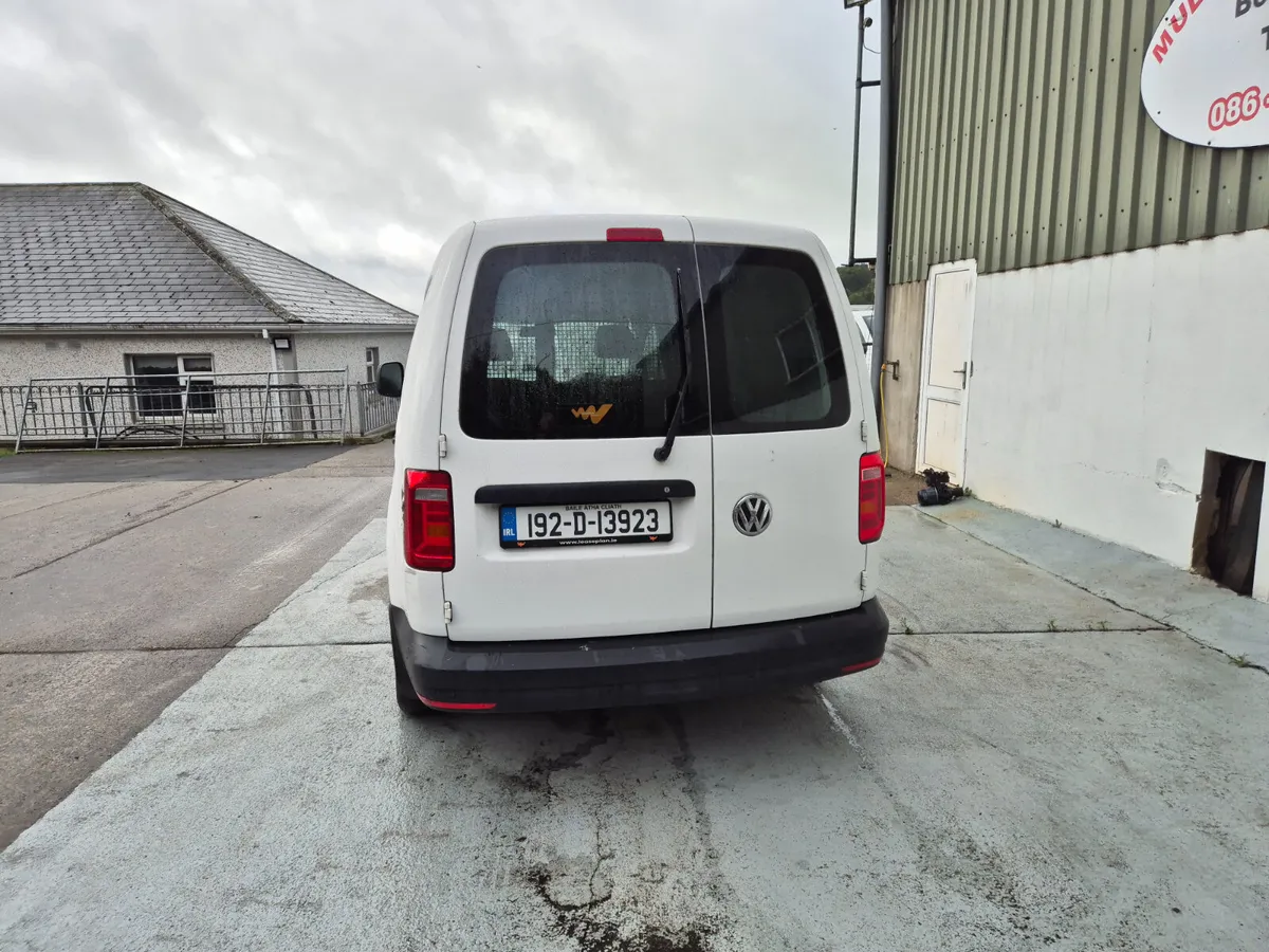 Volkswaggon caddy  LWB - Image 2