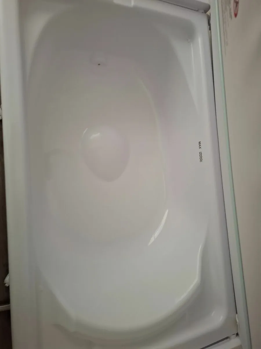 Baby changing station - Image 3