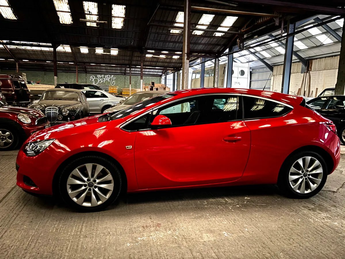 2014 Opel Astra GTC *Sports Trim* - Image 4