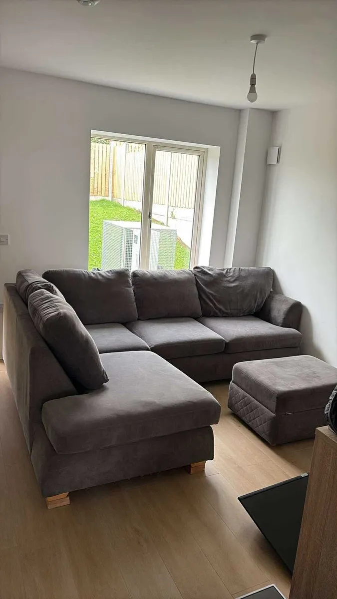 Grey L/corner sofa - Image 1