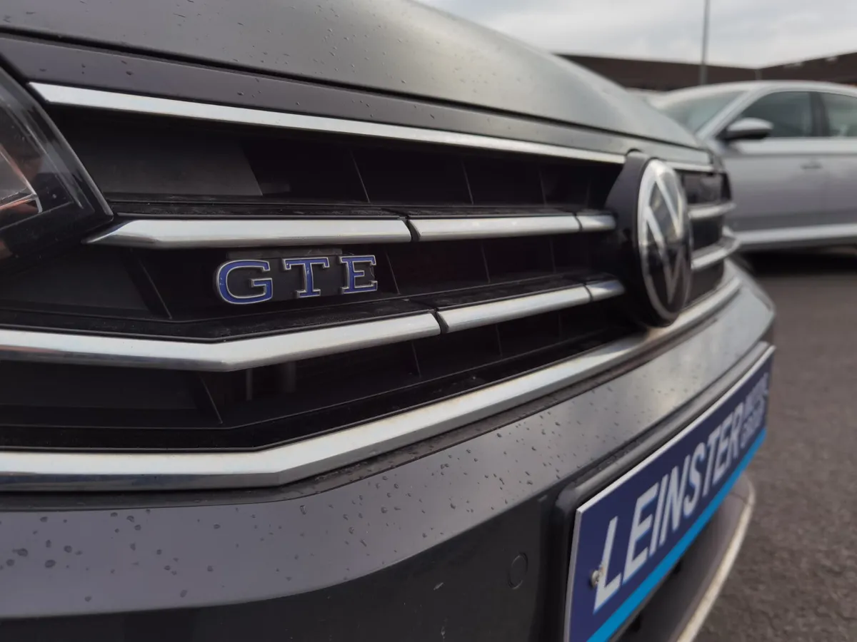 VOLKSWAGEN PASSAT 1.4 GTE DSG - Image 3