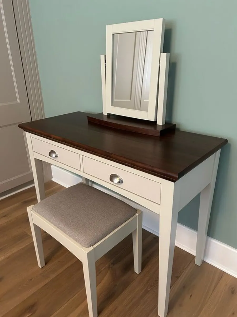 Console Table with Mirror - Image 2