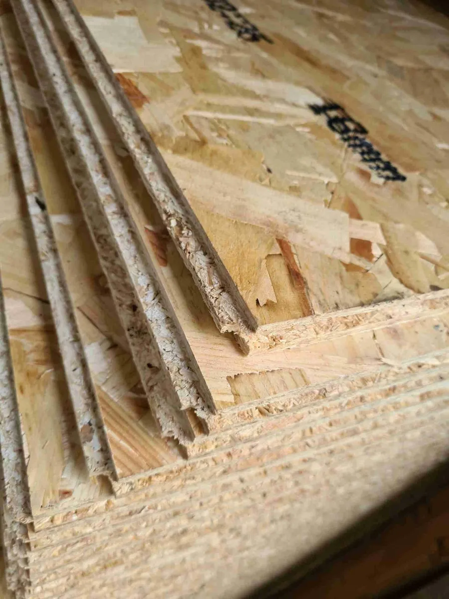 OSB Board and 4x2 Timber - Image 2