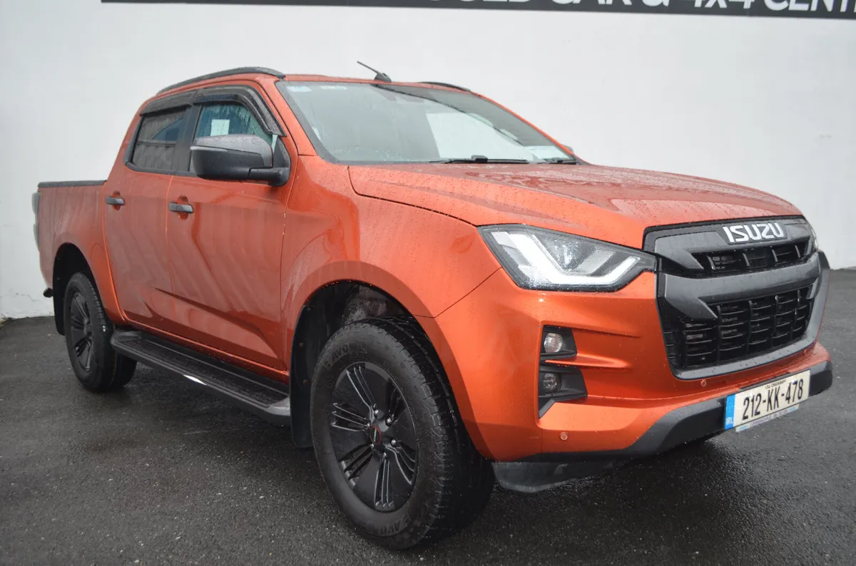 TOP SPEC LSE AUTO-LOW KMS-PRICE EXCLS VAT - Image 2