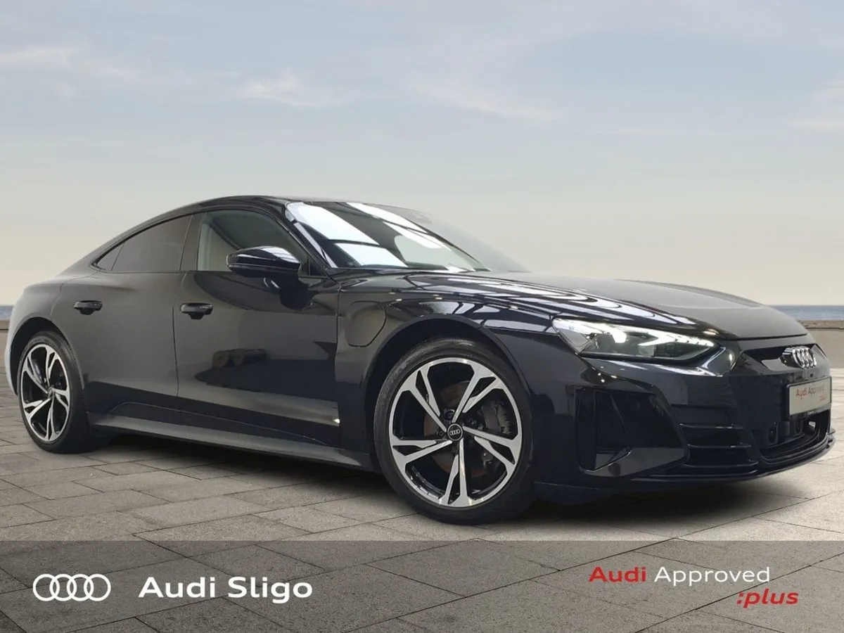 Audi e-tron GT quattro Tour Pack - Head up Displa - Image 1