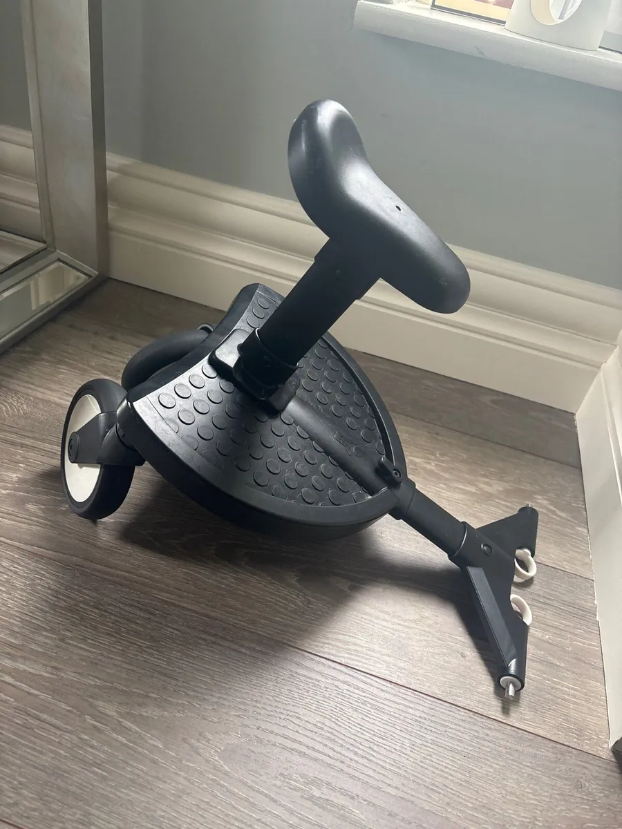Yoyo Zen Skateboard seat accessory - Image 1