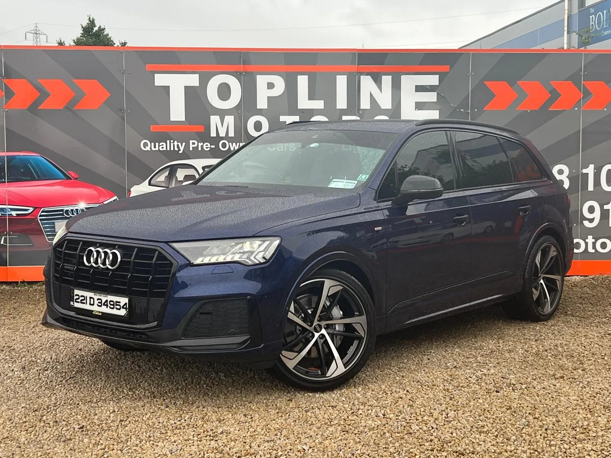 ==STUNNNIG AUDI Q7 BLACK EDITION//7 SEATER// - Image 2