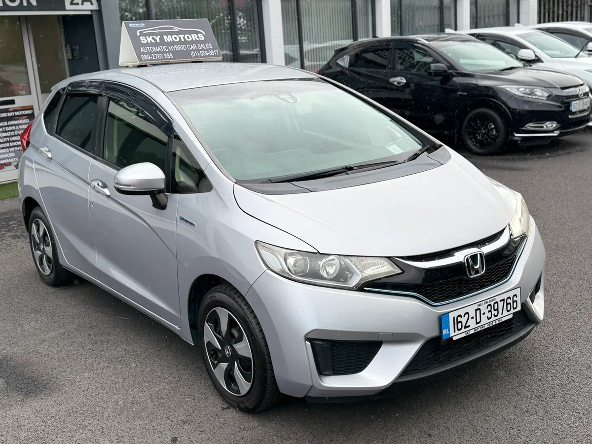 2016 Honda Jazz/Fit 1.5 Hybrid  Auto Leather - Image 3