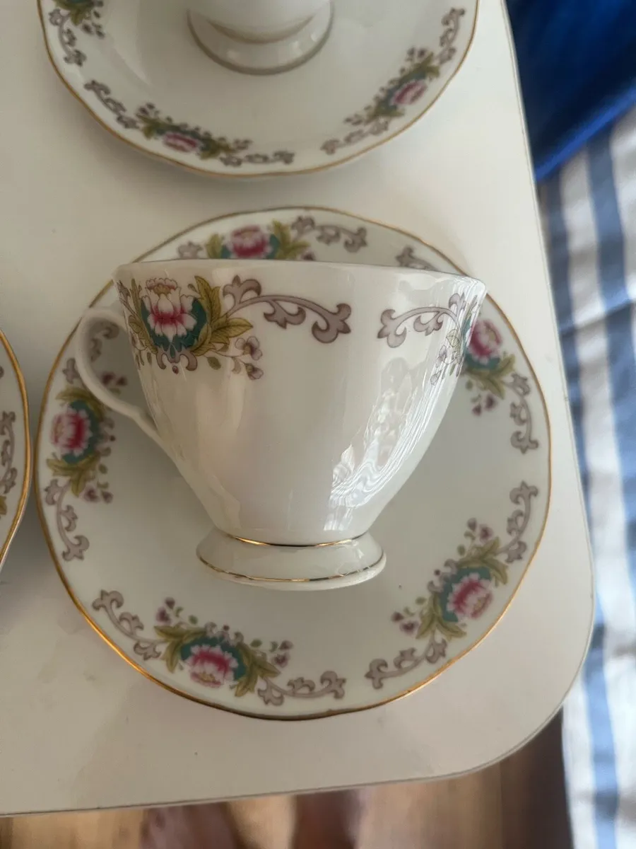 Vintage China - Image 2