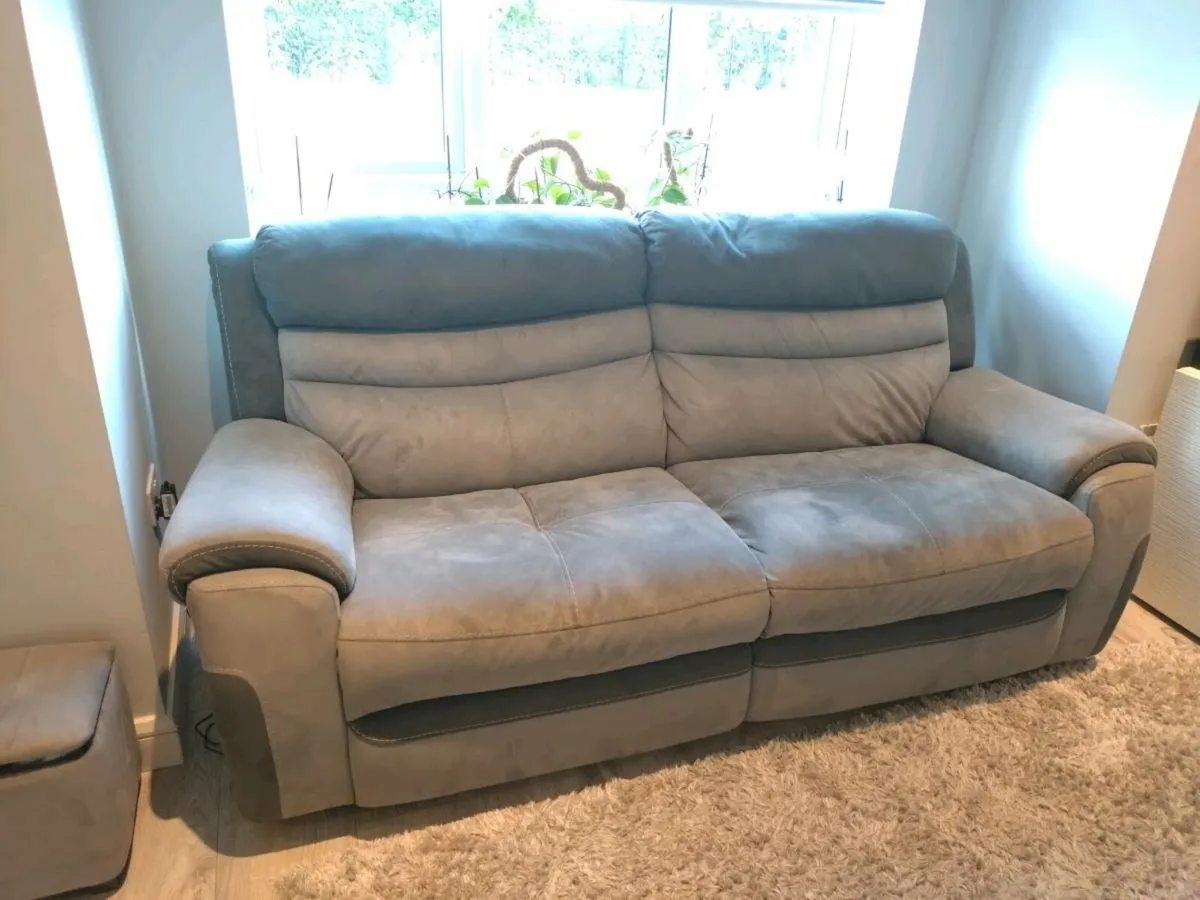 Sofa - Image 3