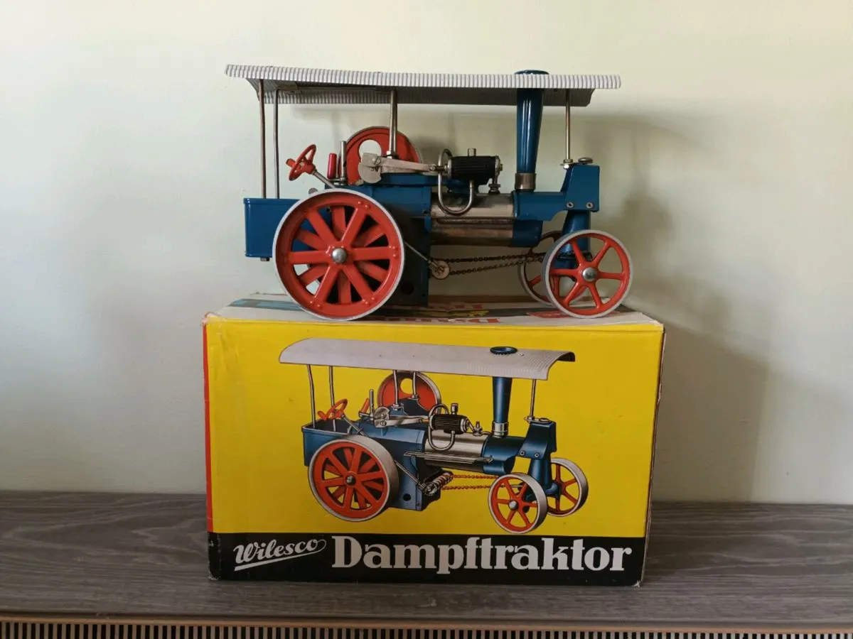 Live steam traction engine - Image 2