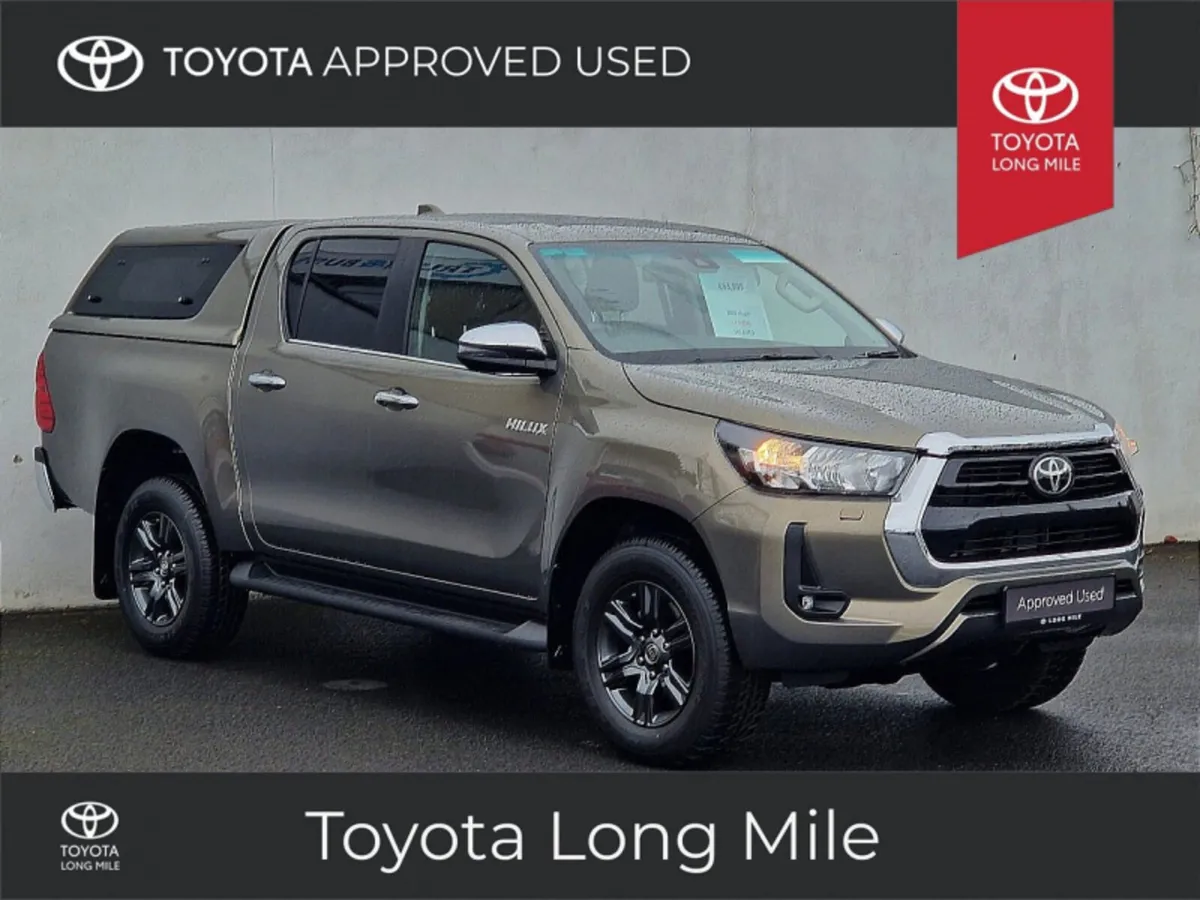 Toyota Hilux 2.8 Auto SR5 - Leather - Canopy - Tow - Image 1