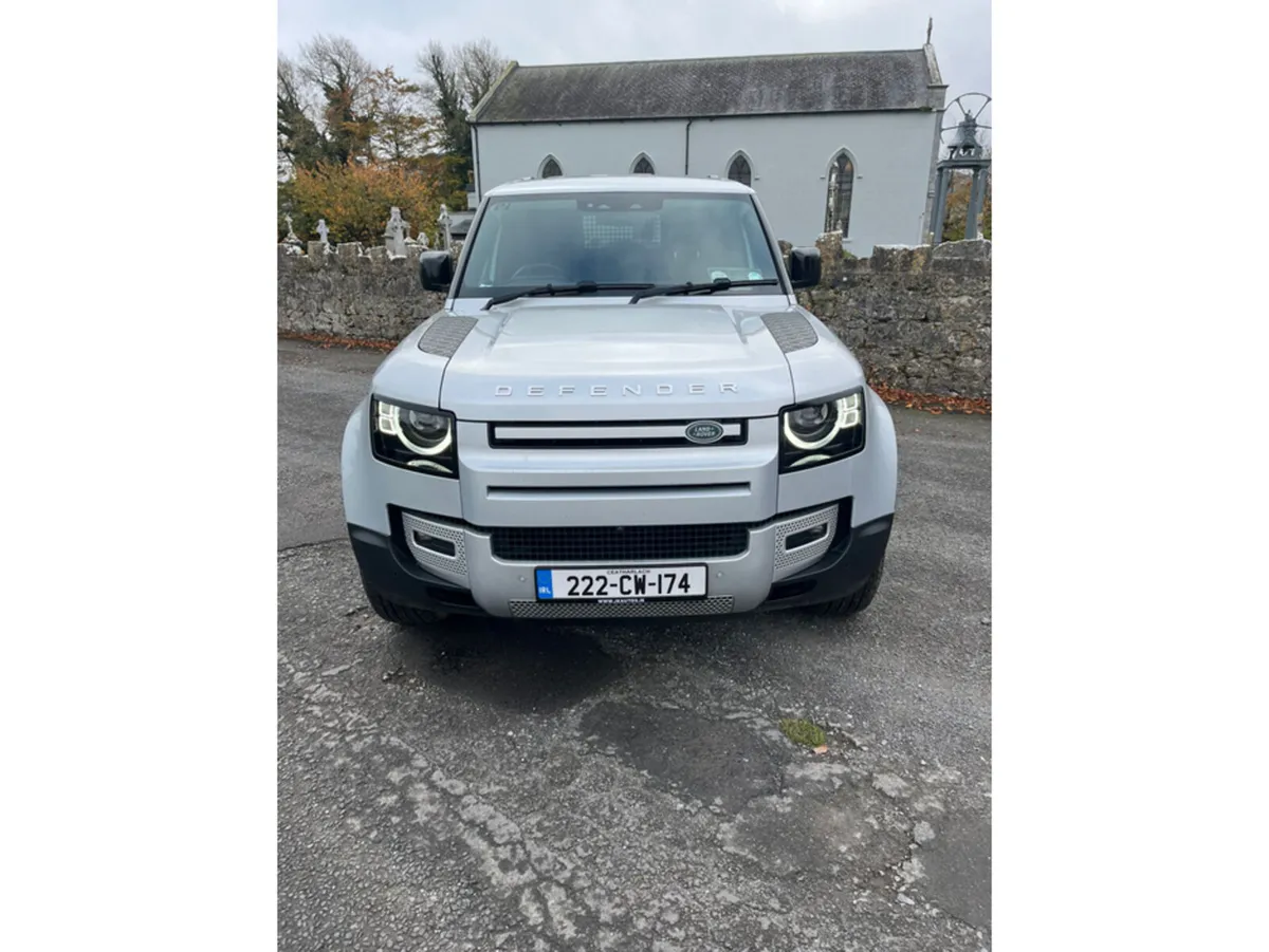 Land Rover Defender 110 3.0 D HAR HARD TOP SE - Image 2