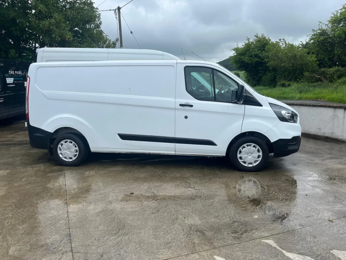 Ford Transit Custom 300L BASE 2.0 1 105PS 3DR - Image 4