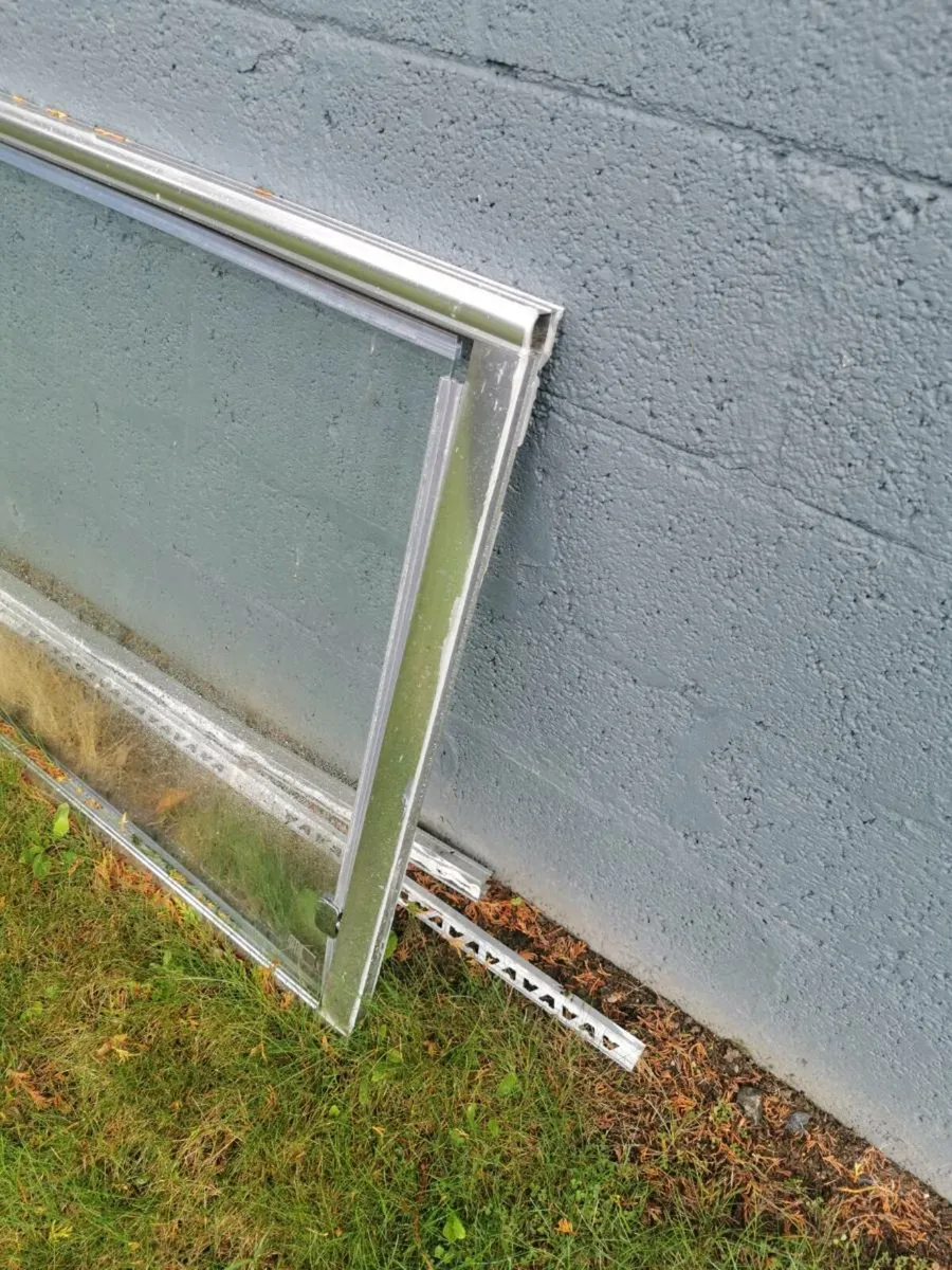 Shower door with frame for sale - Image 4