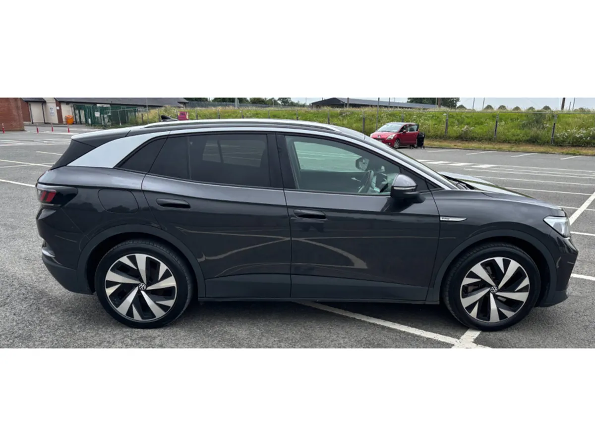Volkswagen ID.4 PRO 128 KW LIFE DX 77KWH 174BHP 5 - Image 4