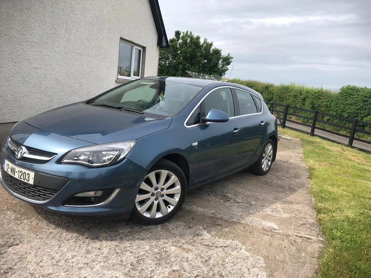 2012 Vauxhall Astra - Image 2