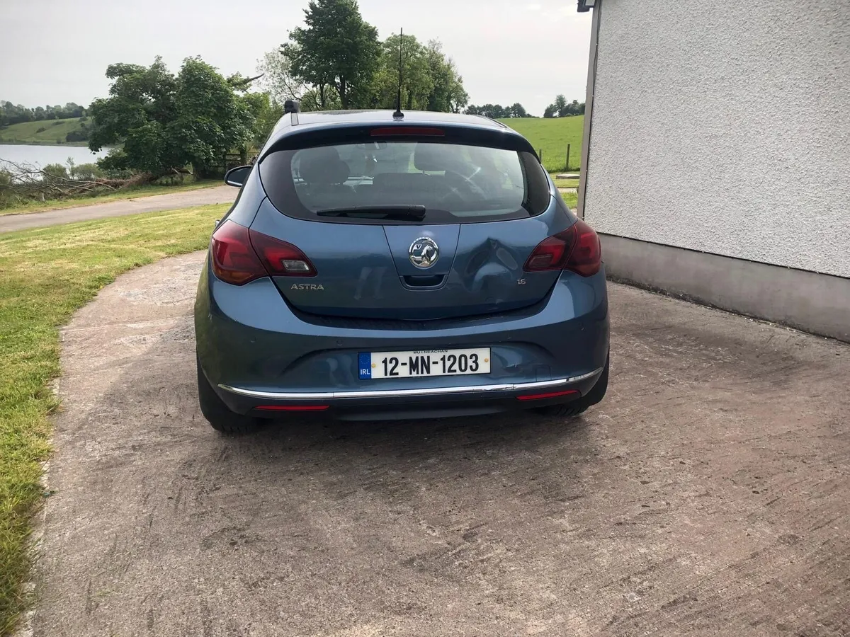 2012 Vauxhall Astra - Image 3