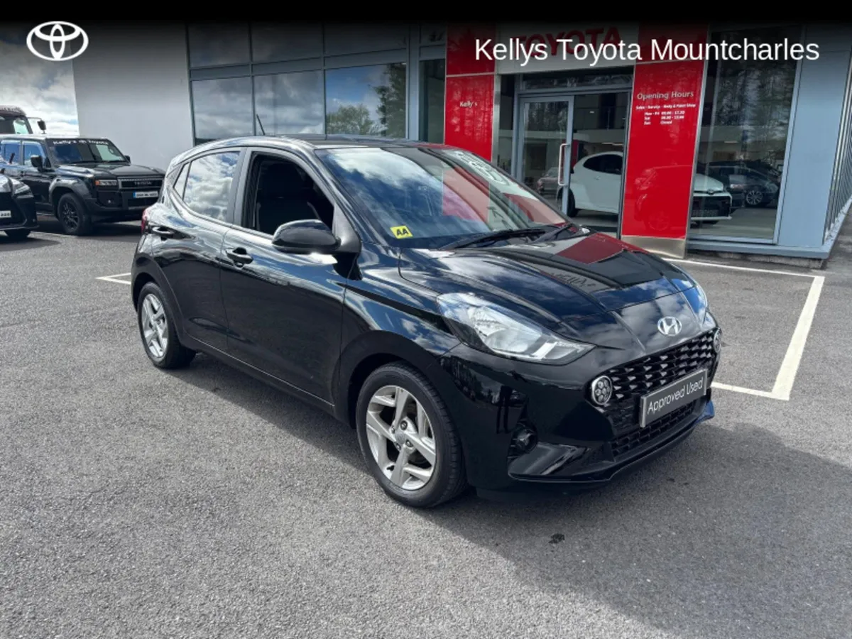 Hyundai i10 DELUXE 5DR - Image 1