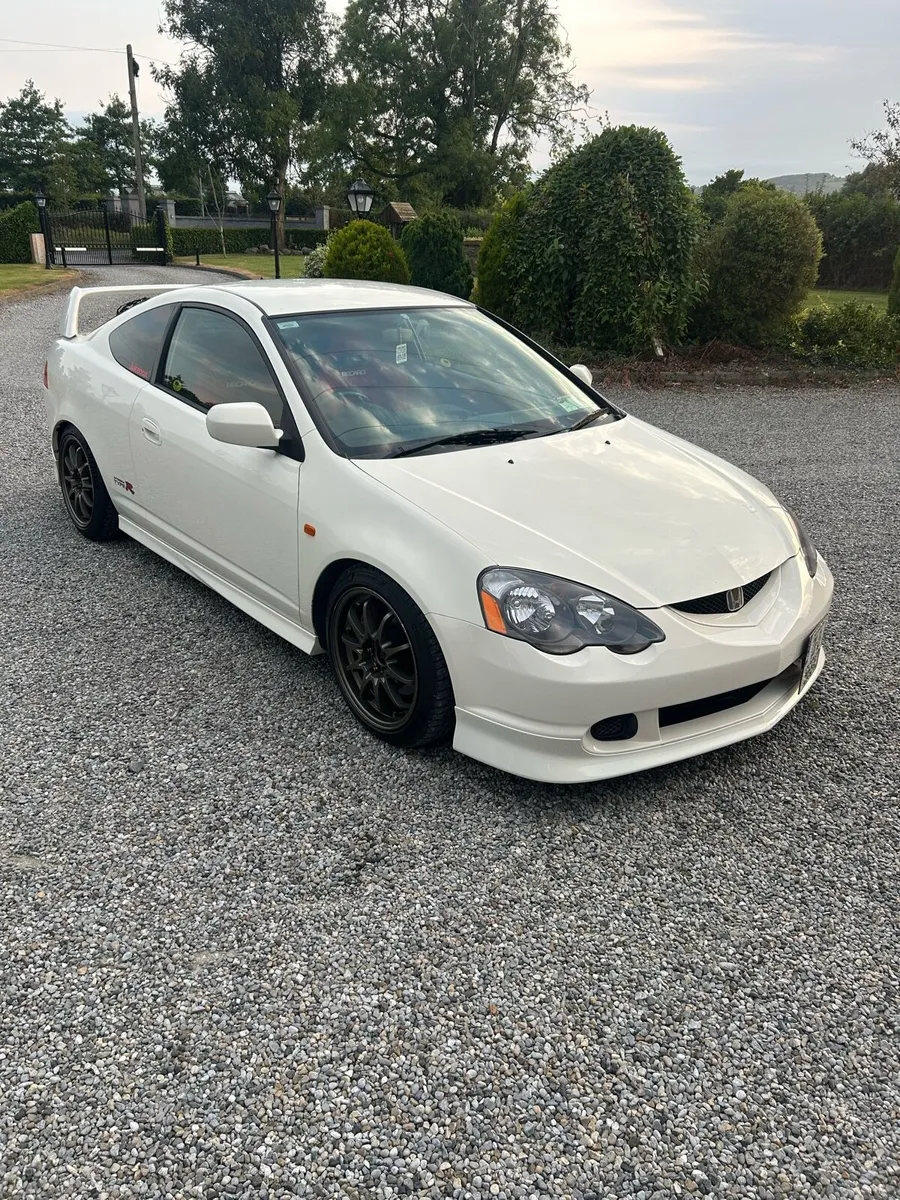 Honda Integra DC5 - Image 2