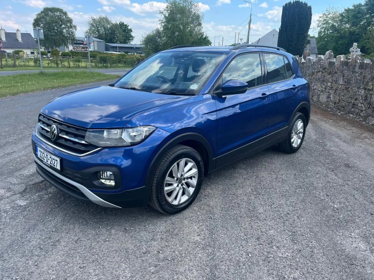 Volkswagen T-Cross LIFE 1.0 TSI MANUAL 5SPEED 95BH - Image 3