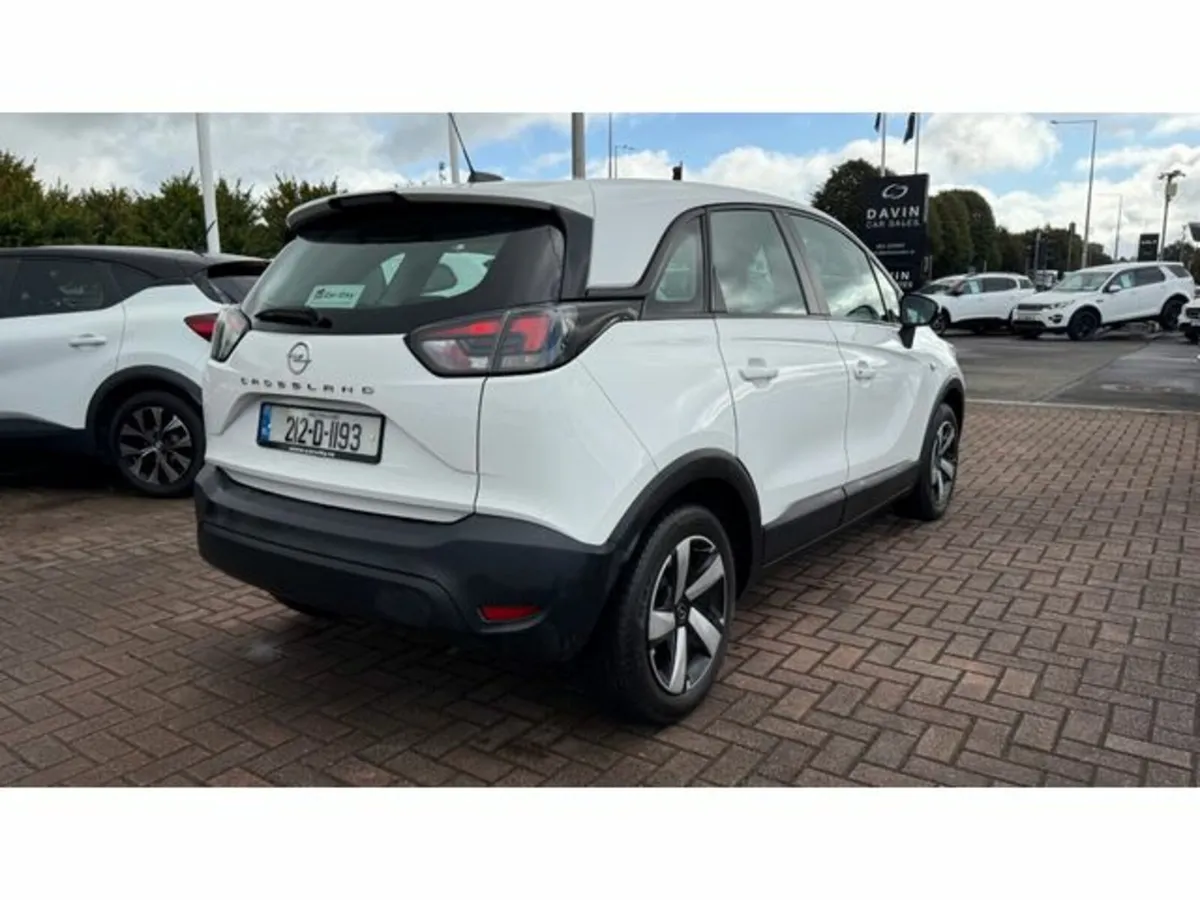 Opel Crossland Petrol 1.2lt 5Dr - Image 4