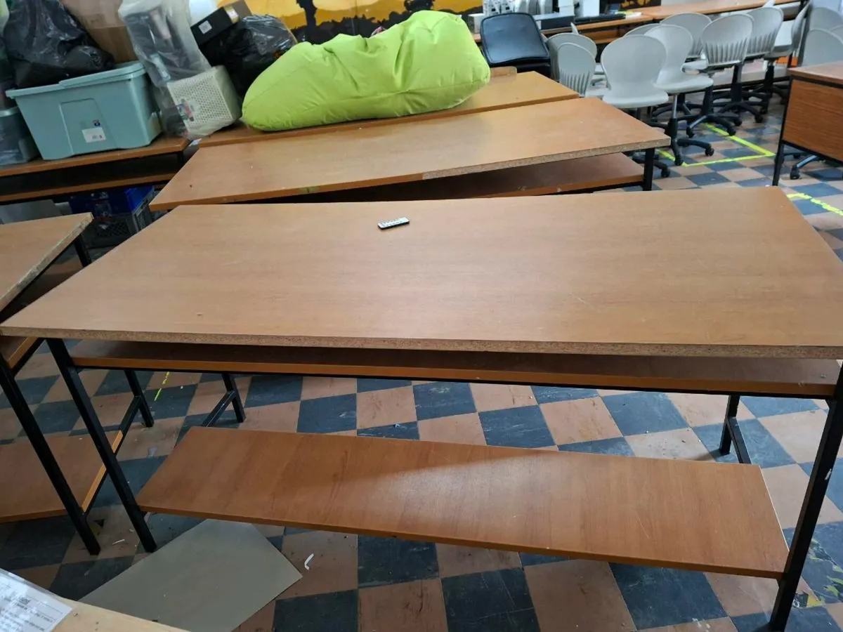 Work tables - Image 2