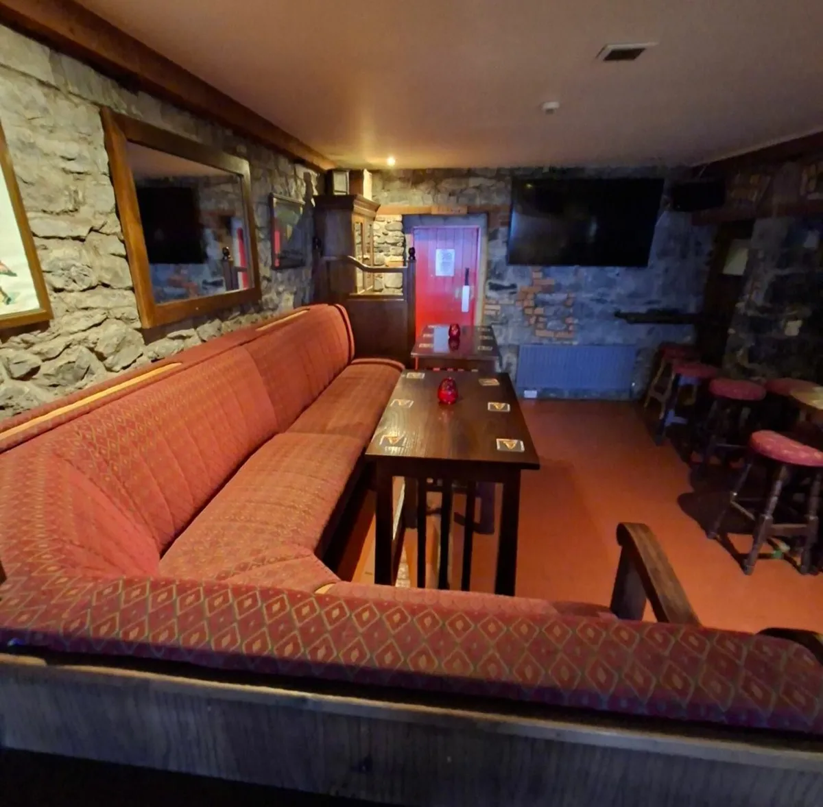 Bar/Pub Furniture - Image 4