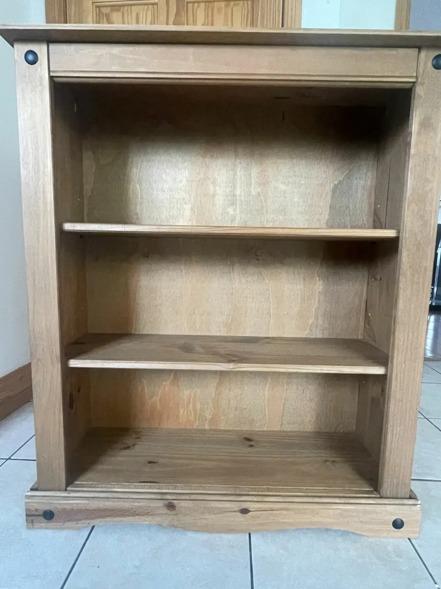 3 Piece Furniture Set - Image 2