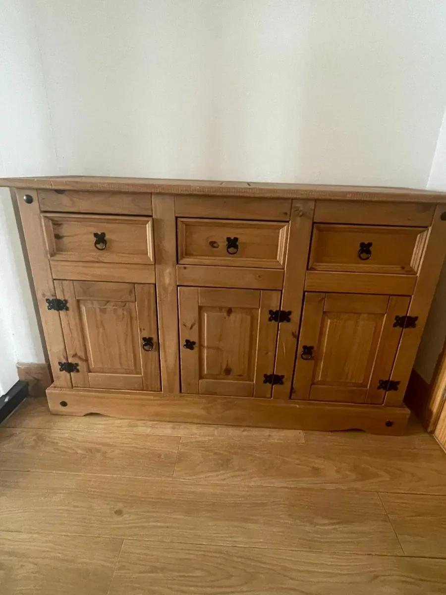3 Piece Furniture Set - Image 3
