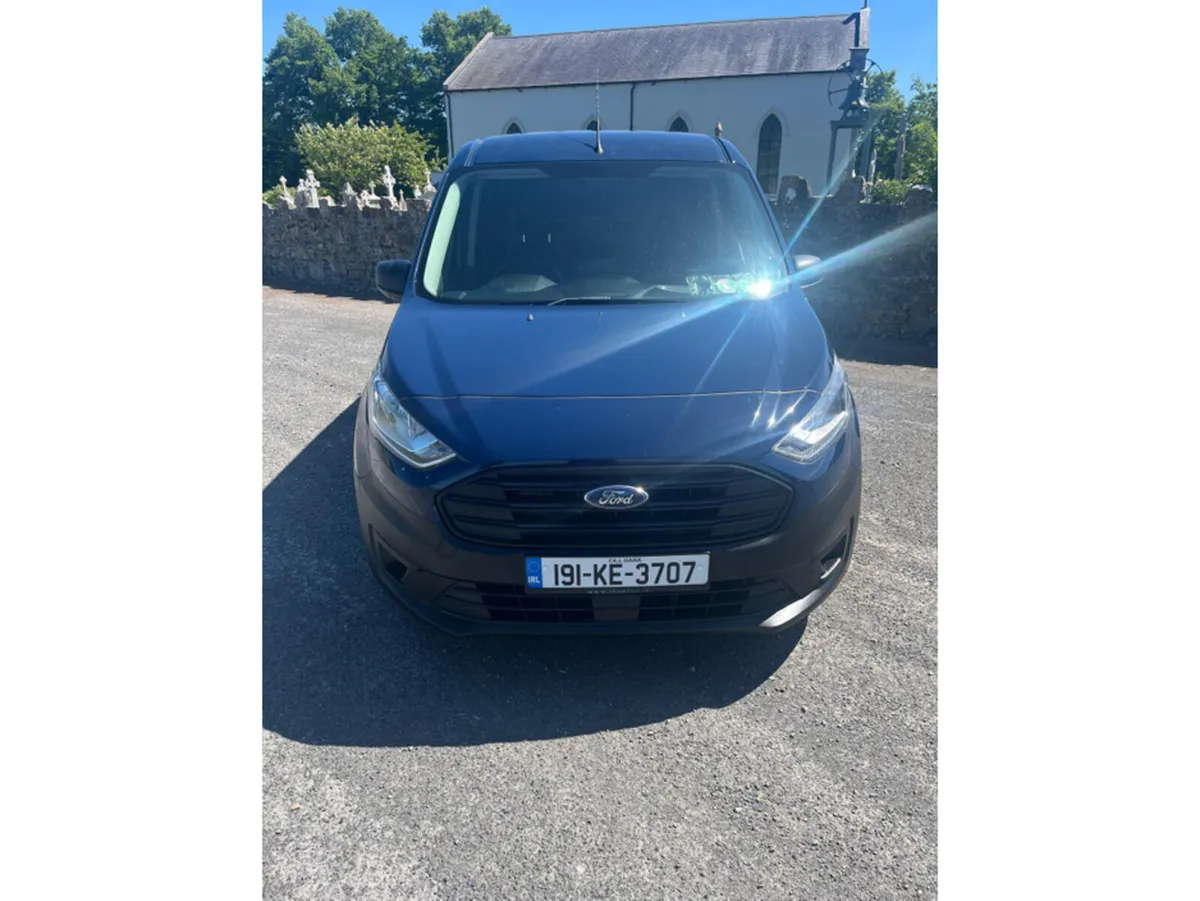 Ford Transit Connect SWB 1.5 75PS M M6 3DR - Image 2