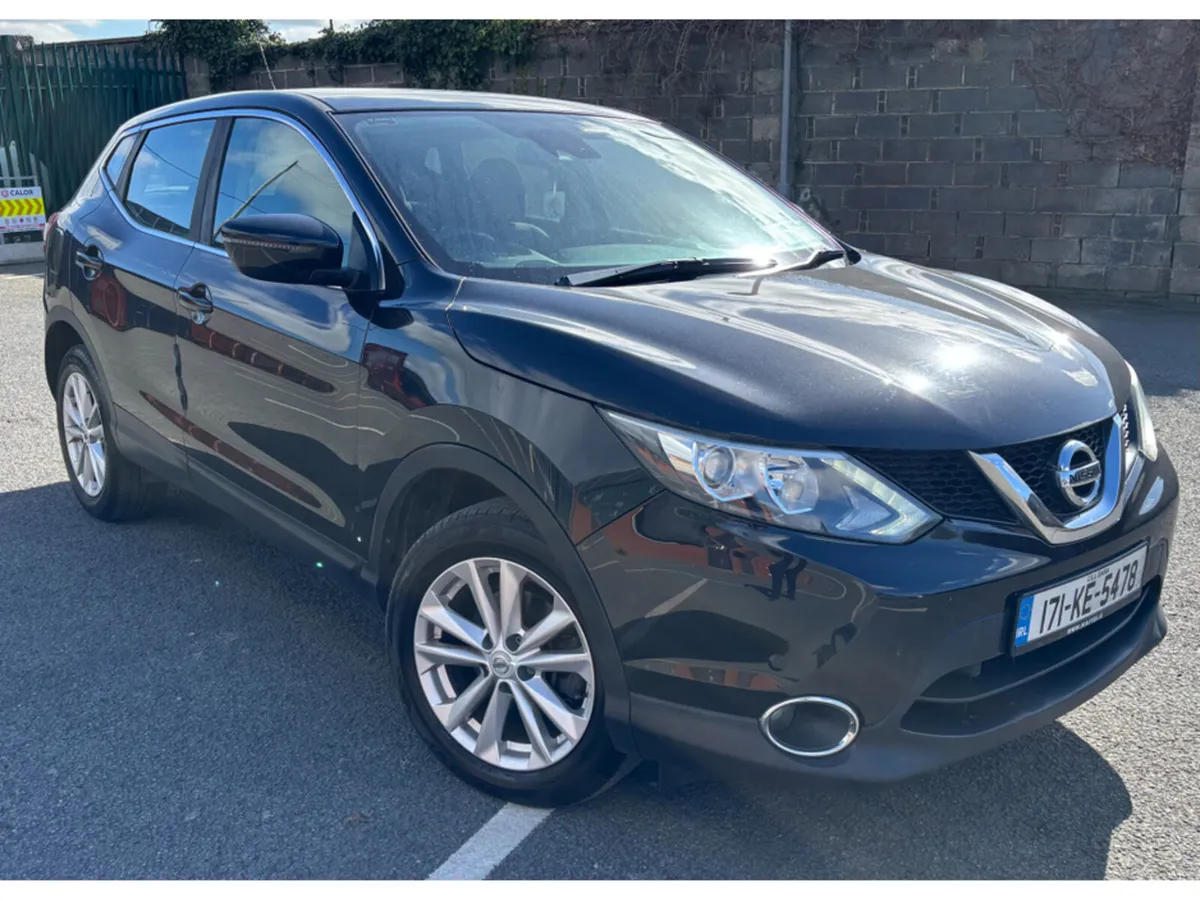 Nissan Qashqai 1.5 DCI ACENTA 5DR - Image 1
