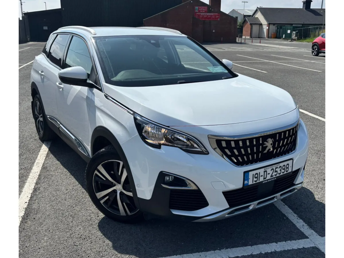 Peugeot 3008 ALLURE 1.2 130 6.2 4DR - Image 1