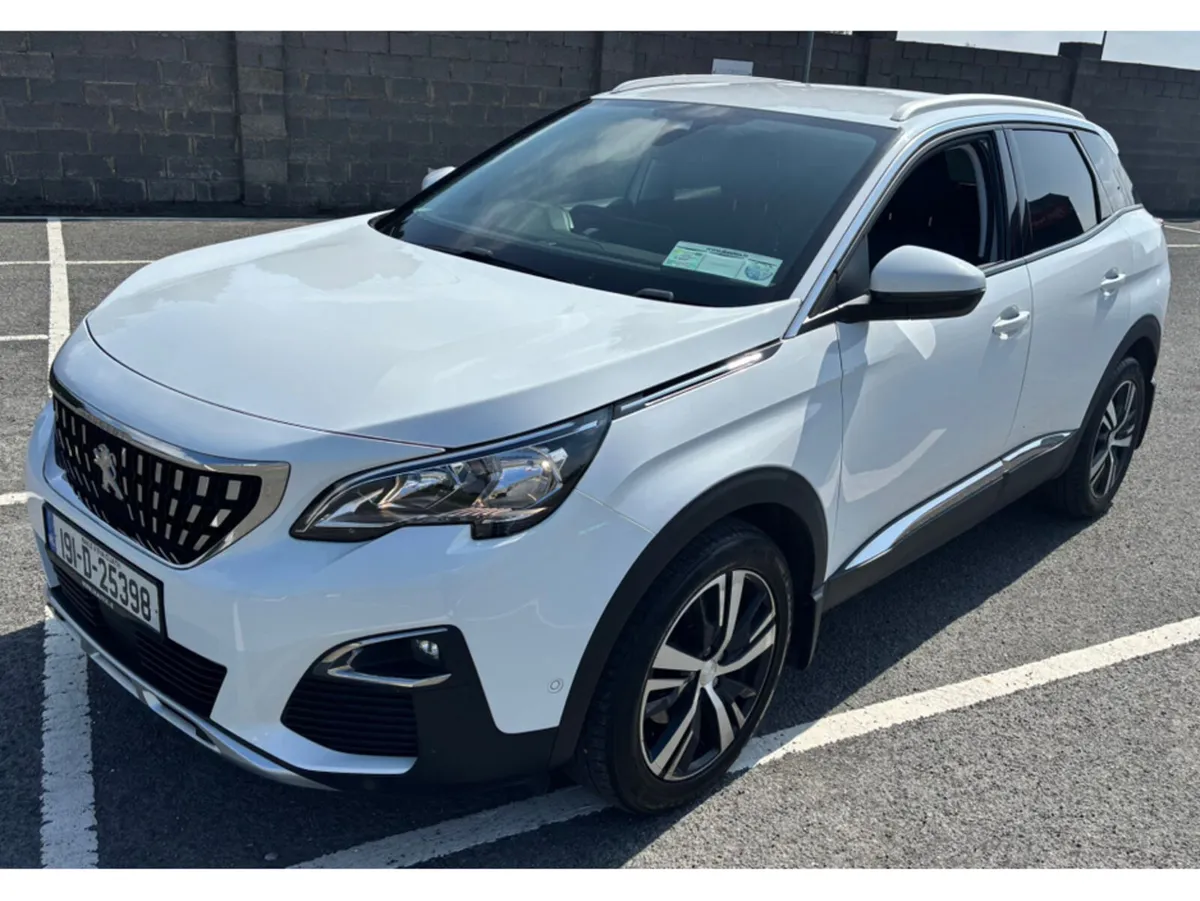 Peugeot 3008 ALLURE 1.2 130 6.2 4DR - Image 2
