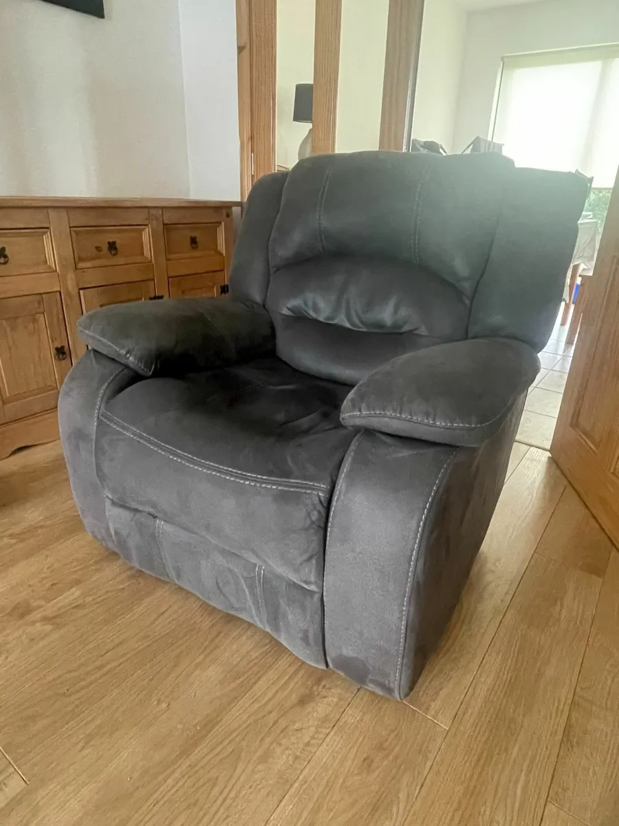 3 and 1 Piece Reclining Sofa - Image 2