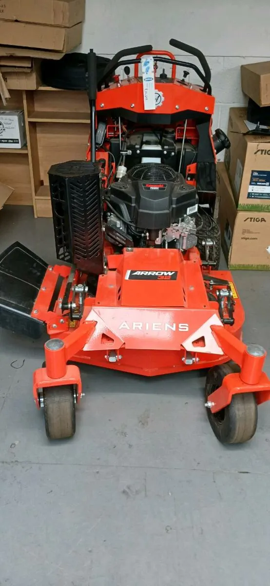 Ariens Arrow 32" stand on mower - Image 1