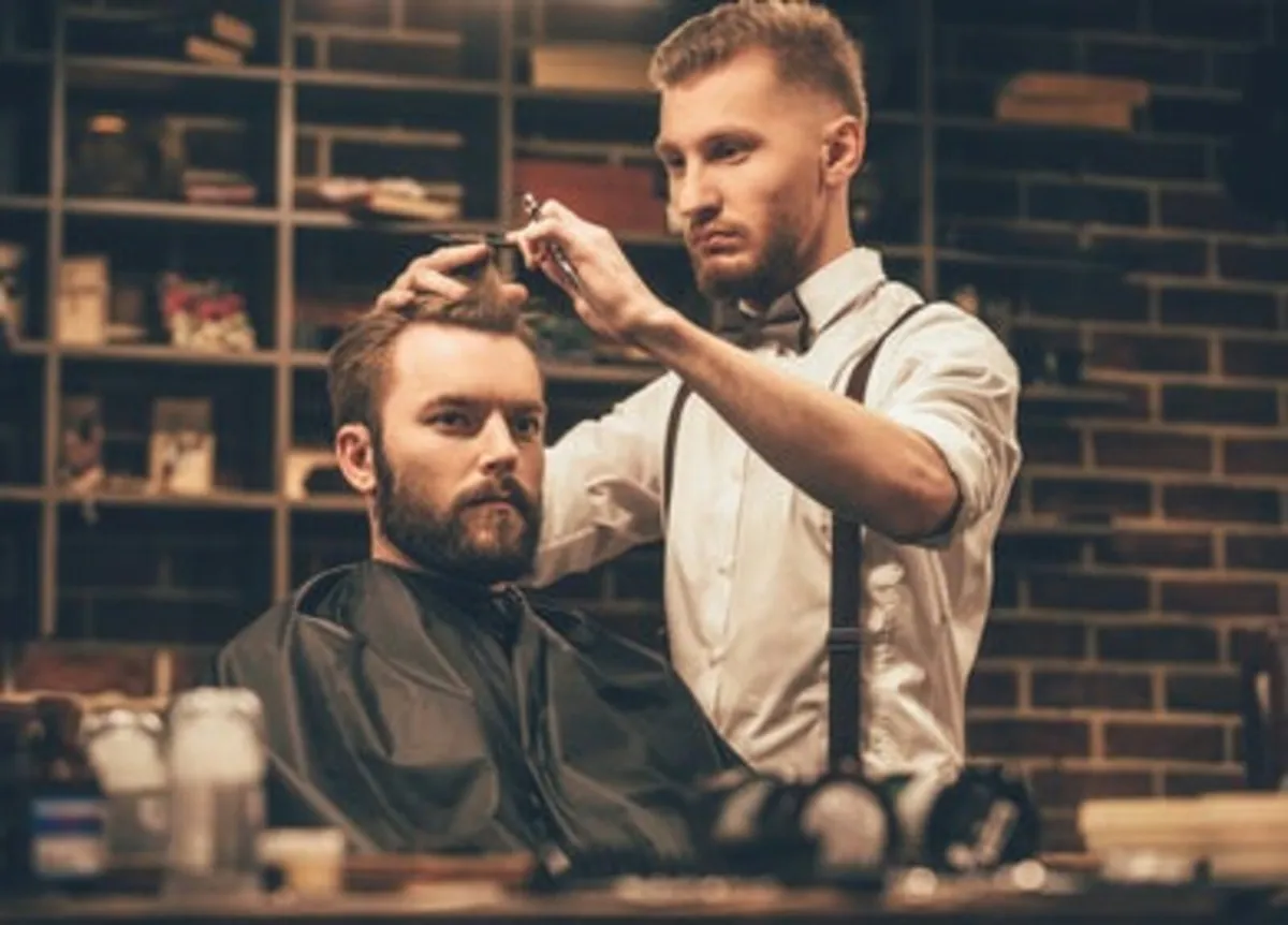 3 barbers required for new venture