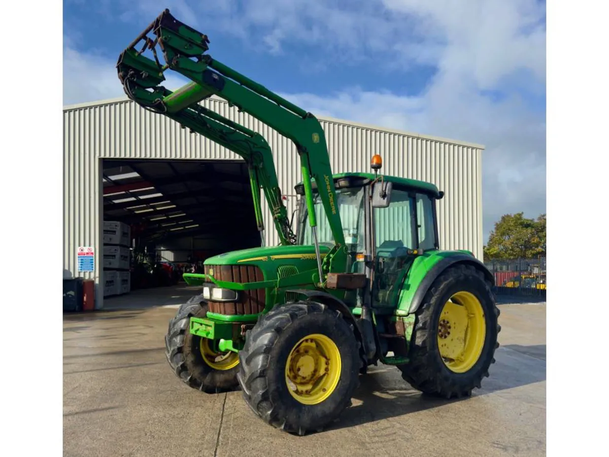 JOHN DEERE 6320 SE C/W LOADER - Image 1