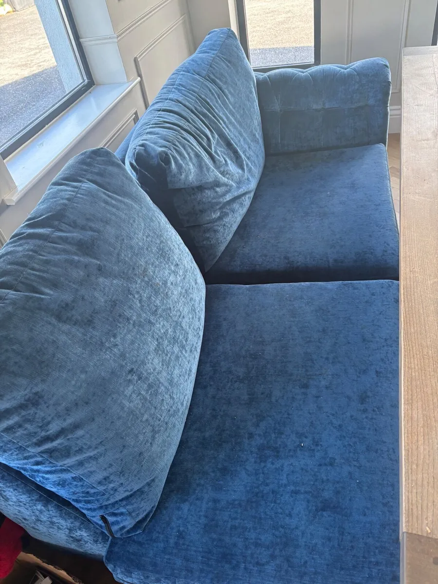 Sofa - Image 2
