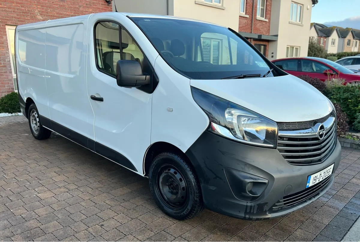 2019 Vivaro 1.6 Diesel – LWB – Low Mileage!!! - Image 2