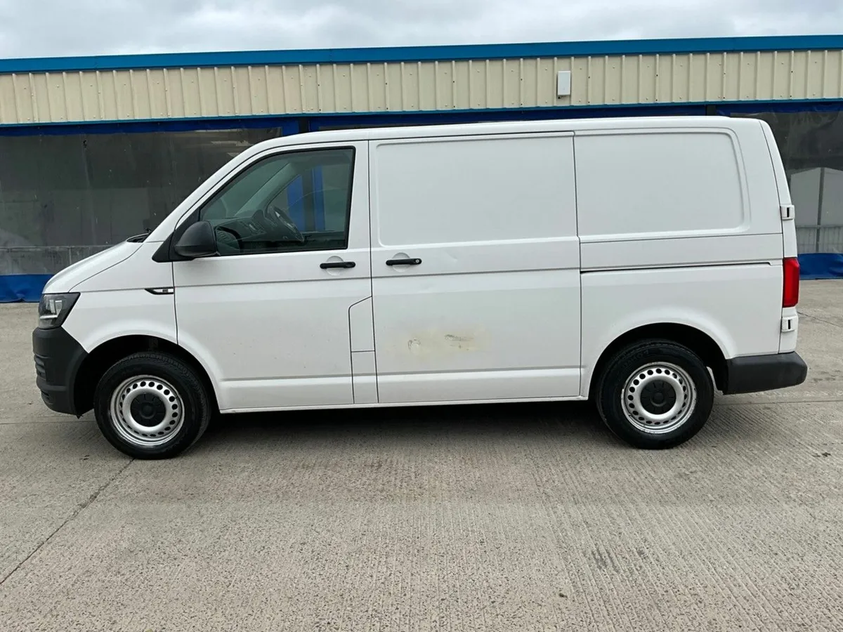 VOLKSWAGEN TRANSPORTER T28 2.0 TDI 102 STARTLINE - Image 4