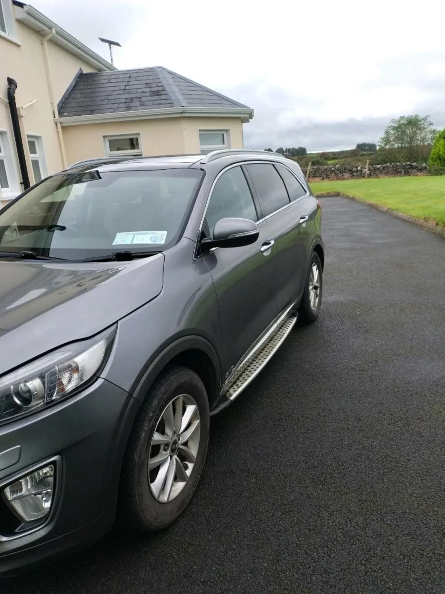 Kia Sorento - Image 4