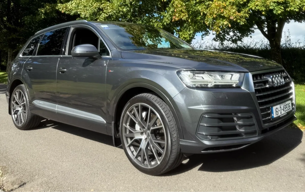 AUDI QUATTRO Q7 7 SEATER - Image 2