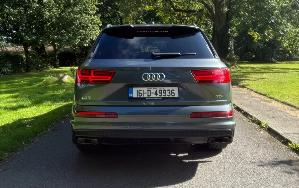 AUDI QUATTRO Q7 7 SEATER - Image 4