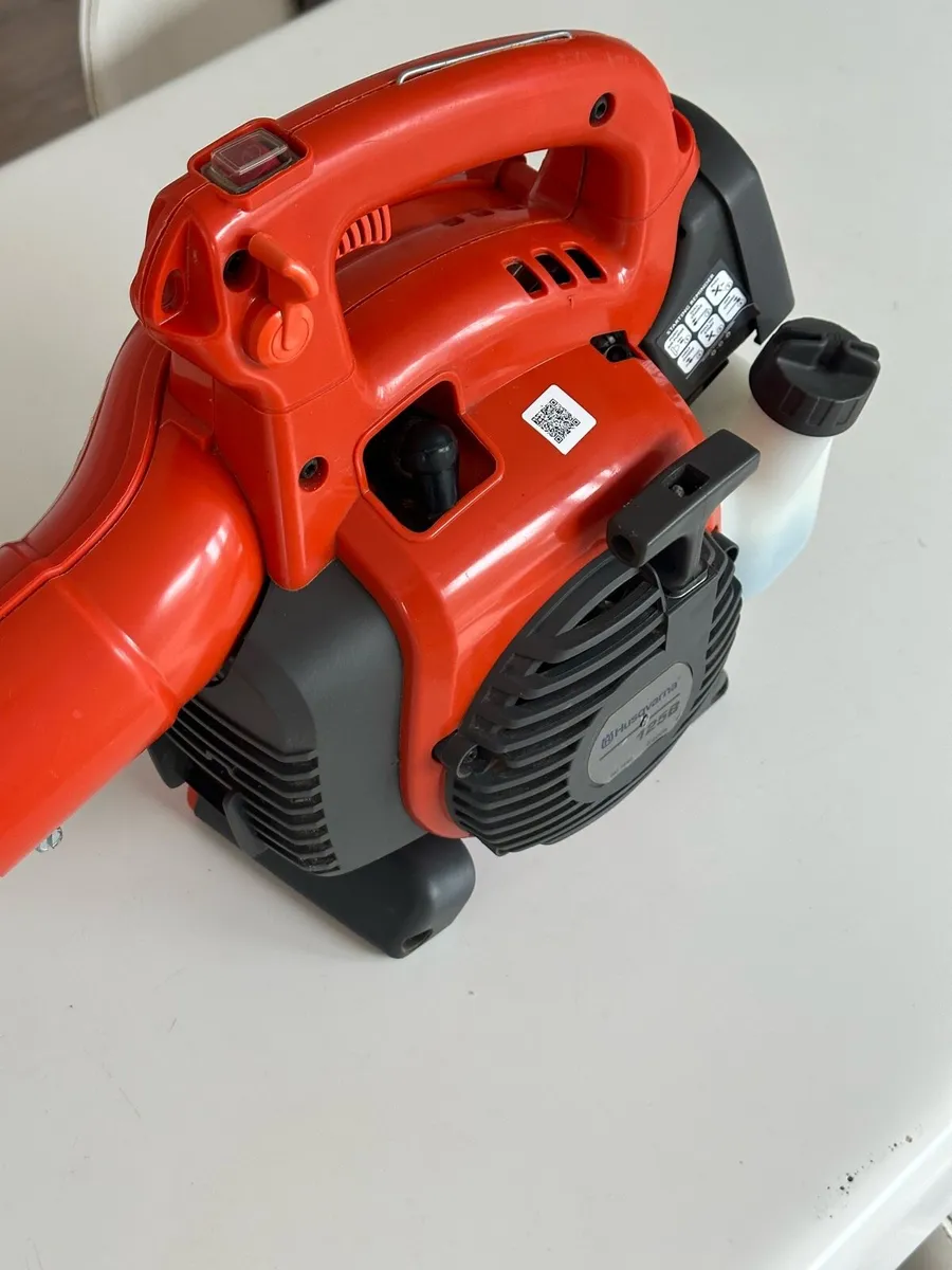 Husqvarna 125B Handheld Blower - Image 2