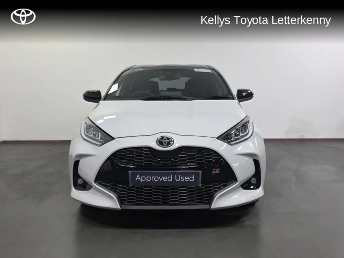 Toyota Yaris YARIS HYBRID GR SPORT # 33 - Image 4