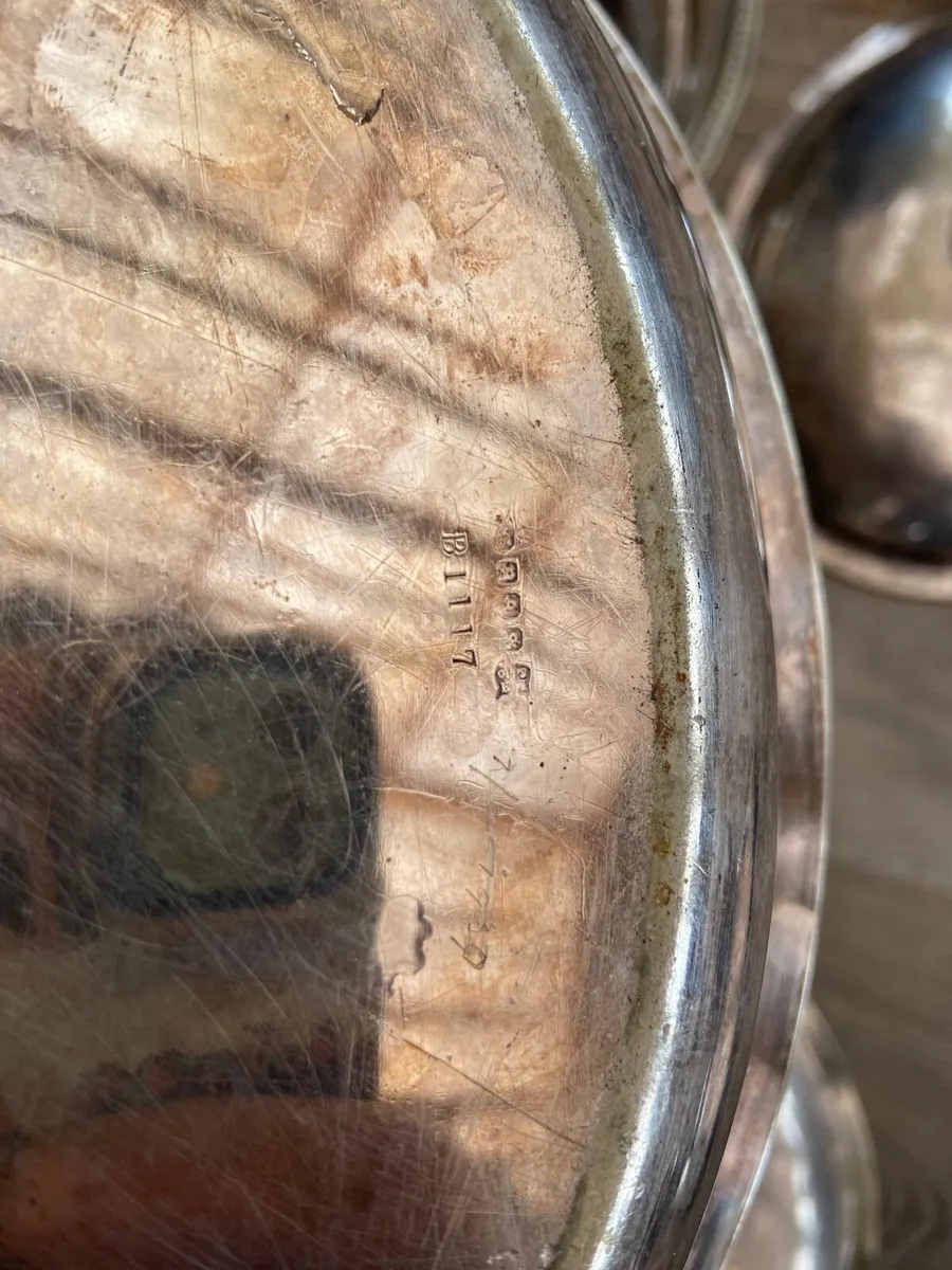 Silver serving dishes - Image 2