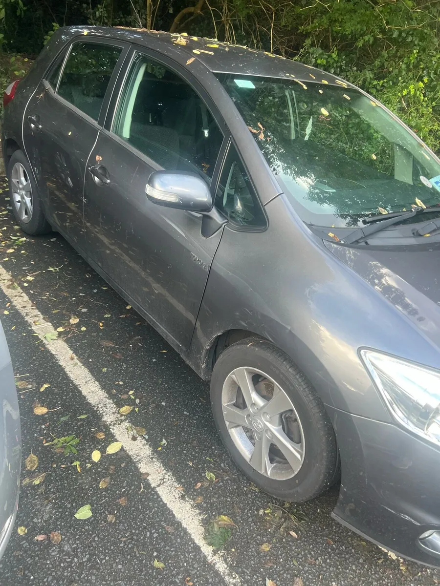 Car - Image 2