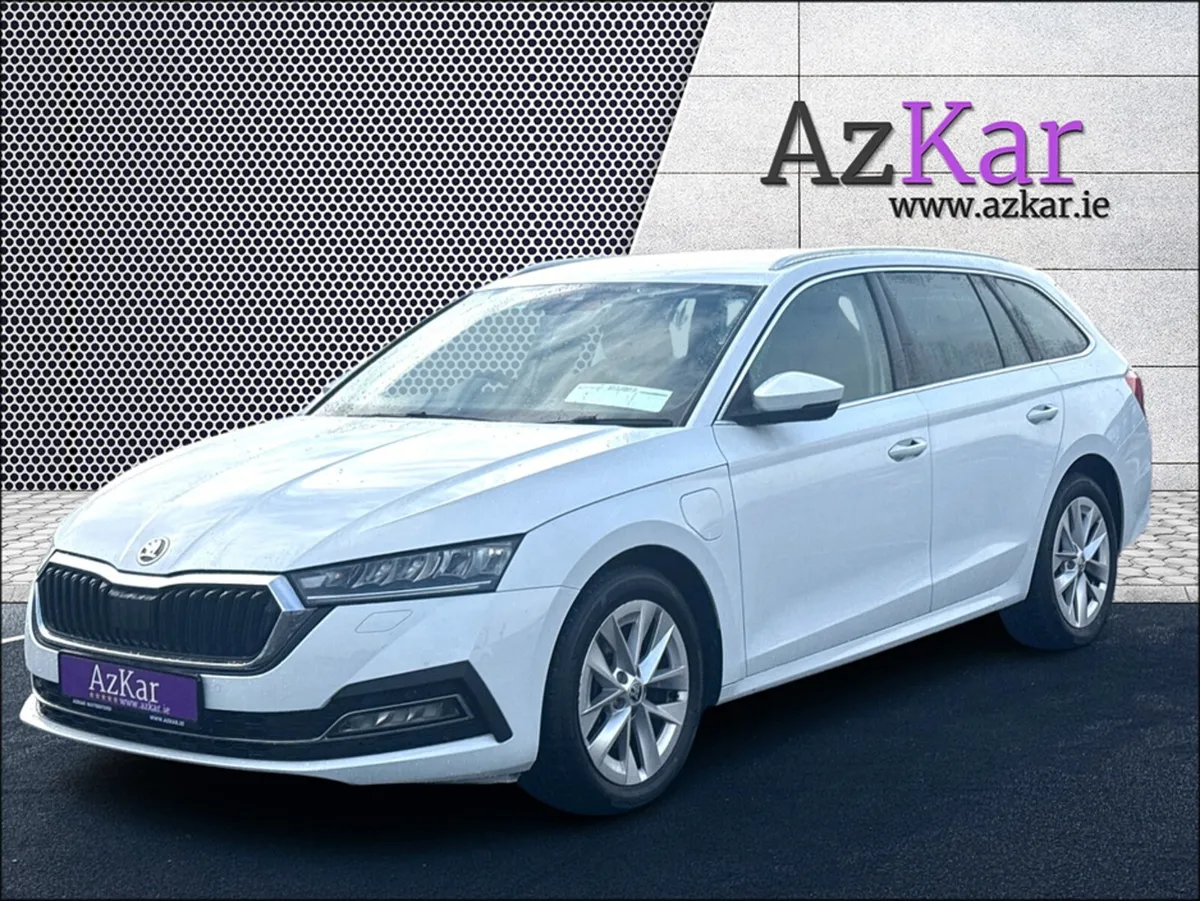 Skoda Octavia 2022 STYLE 1.4 PHEV 200BHP AUTOMATIC - Image 3
